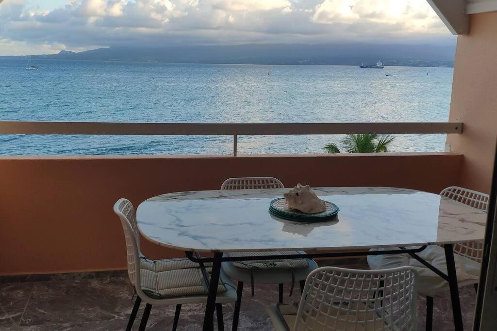 Appart. T2 De Luxe +Jacuzzi, Vue Mer Et Cote Plage Le Gosier  Exterior photo